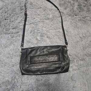Chic Black Crossbody Bag with Glitter Detail